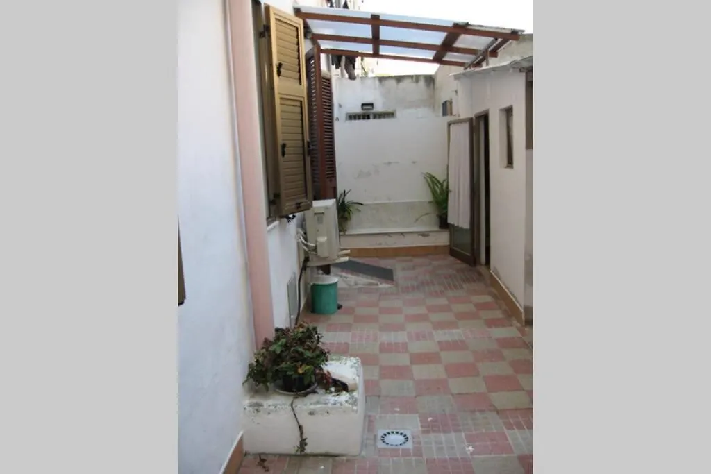 Apartment La Paloma In Alghero Centre